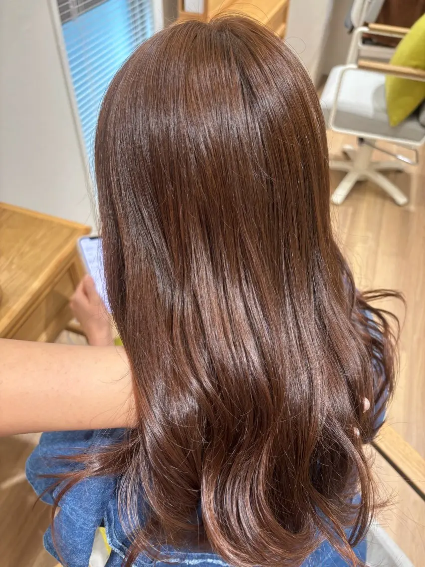 セミロング カラー グレージュ ヘアカラー トリートメント ヘッドスパ RINNO🌷透明感 カラー/髪質改善のヘアスタイル