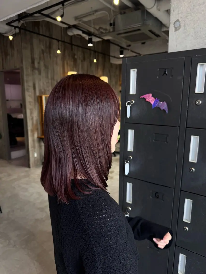 ミディアム カラー ブリーチ ブリーチなしカラー カット ヘアカラー トリートメント 山本 望華のヘアスタイル