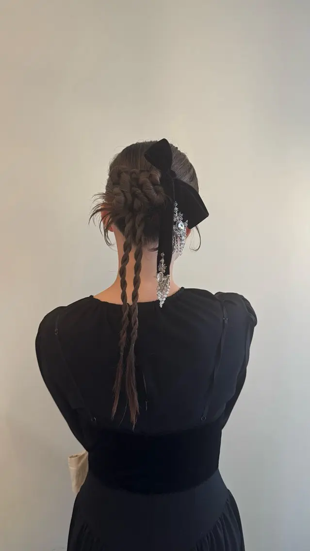 ヘアアレンジ ピエドプール NINAのヘアスタイル