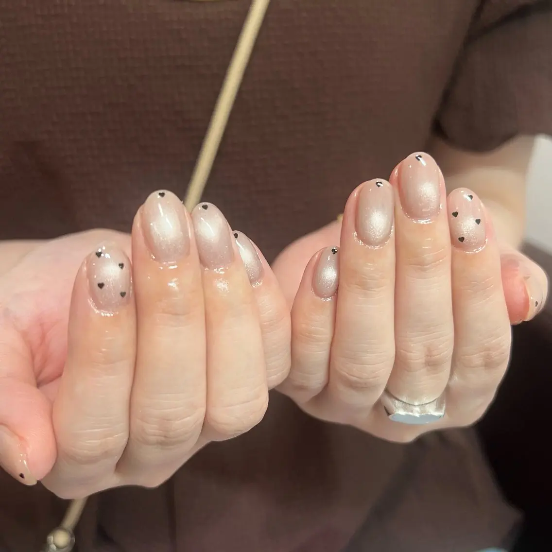 ネイル ハンドネイル ハンドケア SHIORI🐈‍⬛ 韓国⌇ワンホンネイルのネイルデザイン