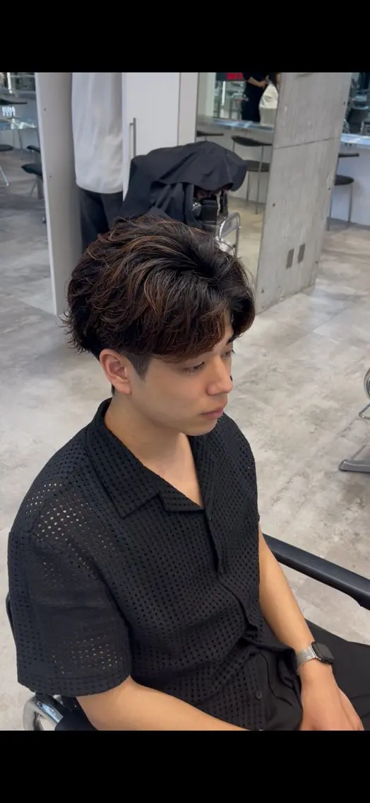 パーマ メンズ カット パーマ トリートメント fifth 山崎 颯人のヘアスタイル