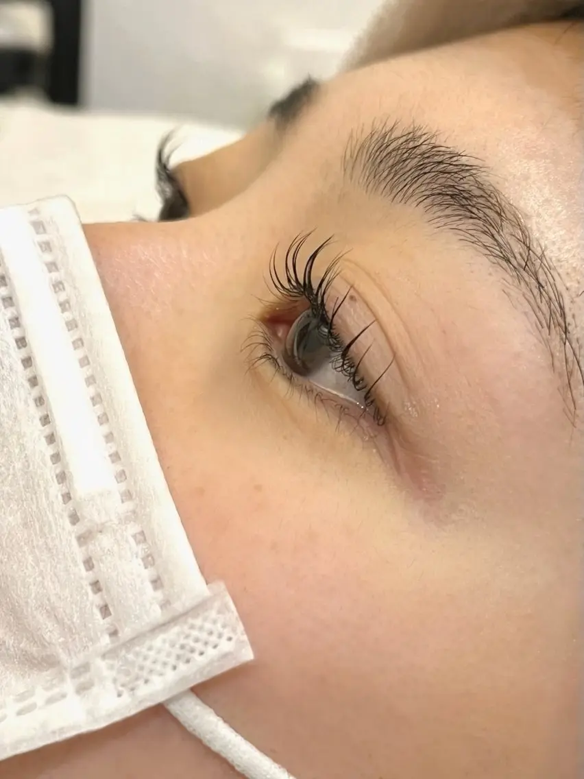 マツエク・マツパ パリジェンヌラッシュリフト カットパーマ 🌀あさみのヘアスタイル