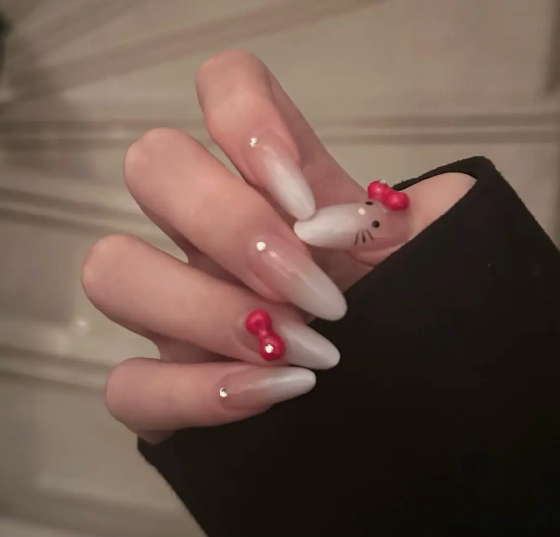ネイル ハンドネイル Romosa Nailのネイルデザイン