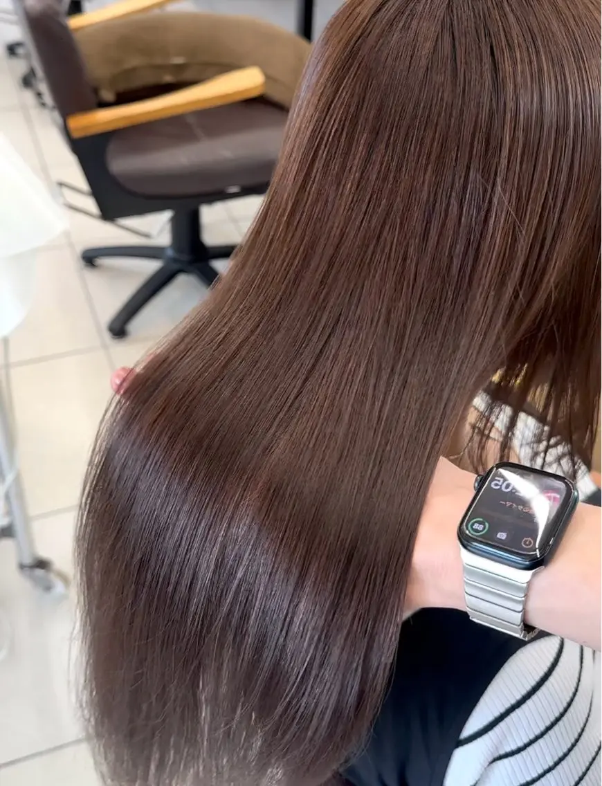 ロング カラー ブラウンカラー ショコラブラウン 透明感カラー ロング ヘアカラー 💎透明感カラー💎 🌟佐藤壮也🌟のヘアスタイル