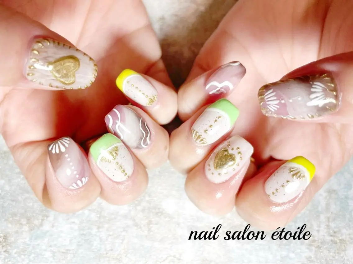 ネイル アートネイル フレンチネイル ジェルネイル ハート ニュアンスネイル ハンドネイル nail salon étoileのネイルデザイン