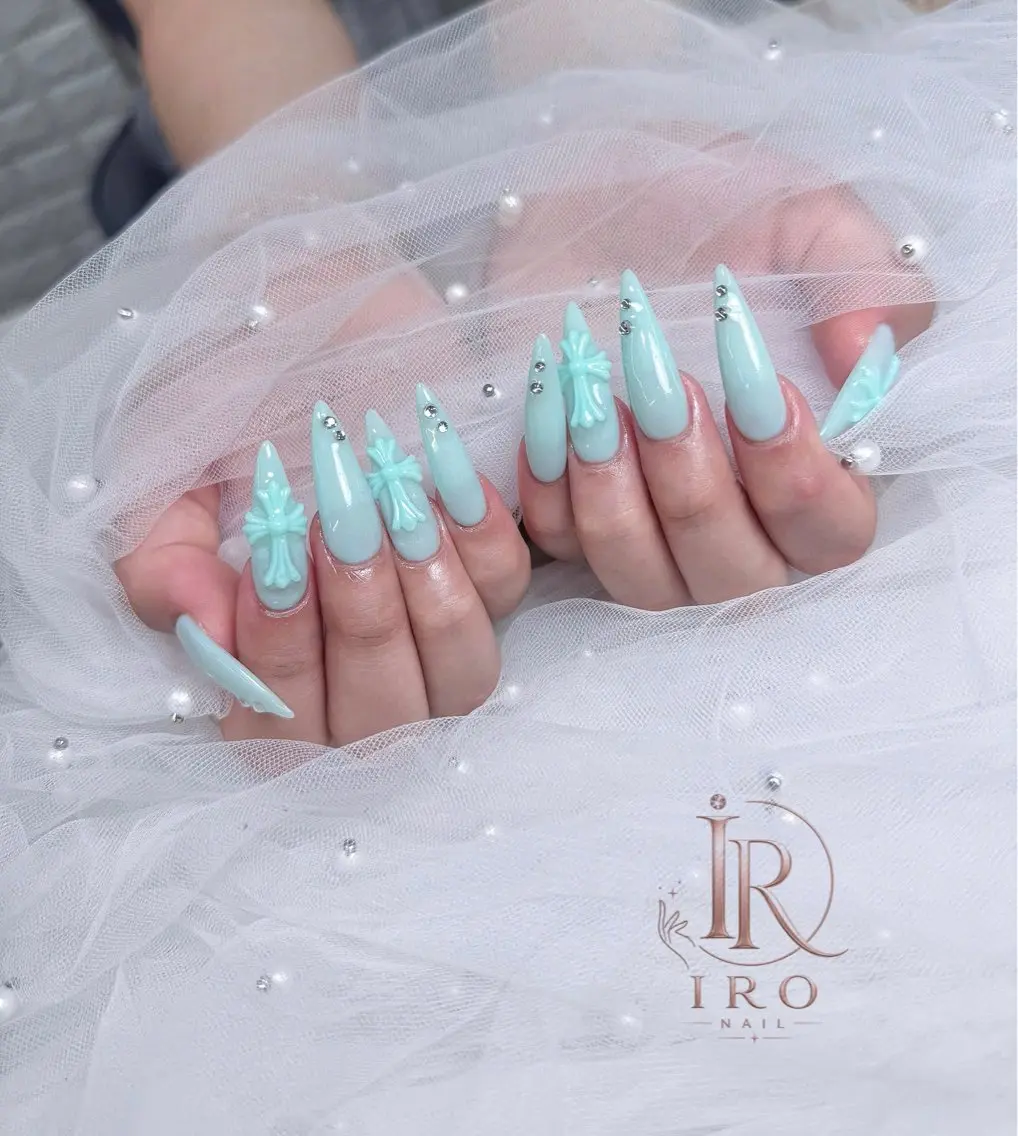 ネイル ハンドネイル IRO Nail Studioのネイルデザイン