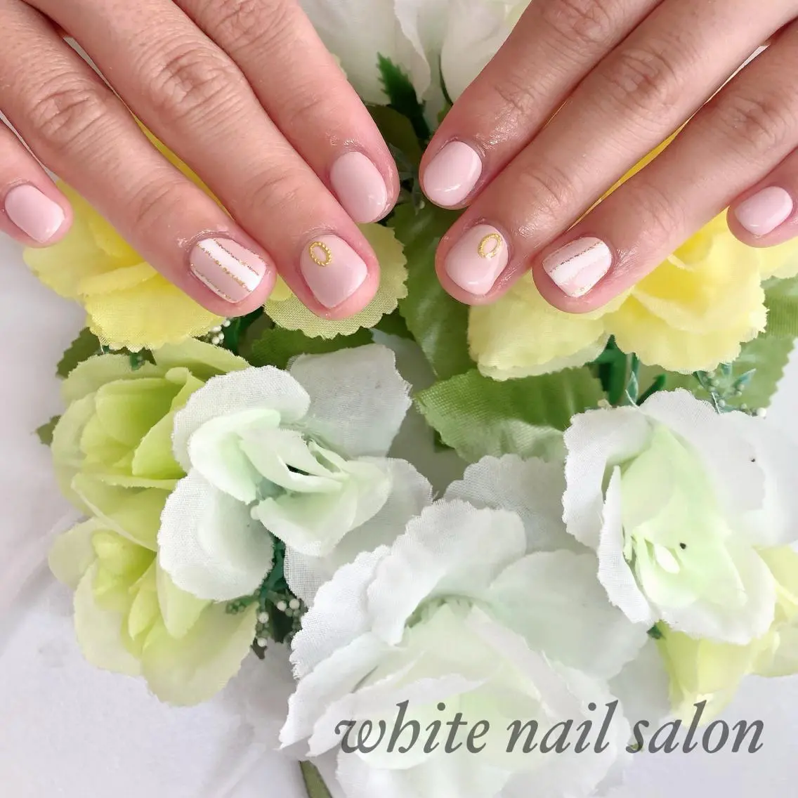 ネイル アートネイル フレンチネイル ジェルネイル ハードジェル 持ち込み ハンドネイル white nail salonのネイルデザイン