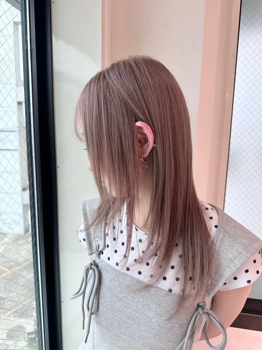 セミロング ヘアカラー ミルクティー/韓国ヘ アHaruka🎀のヘアスタイル