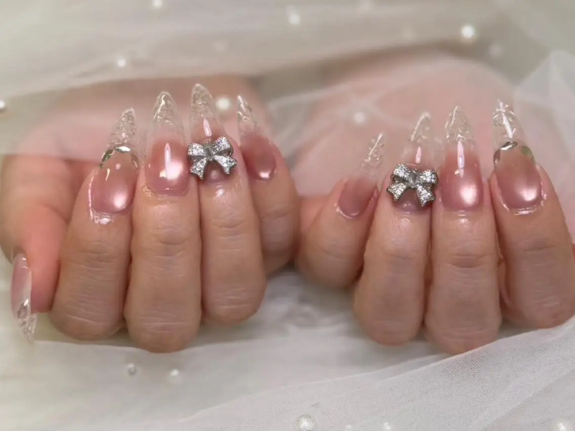 ネイル 💕リリ 長持ち得意🩷のネイルデザイン