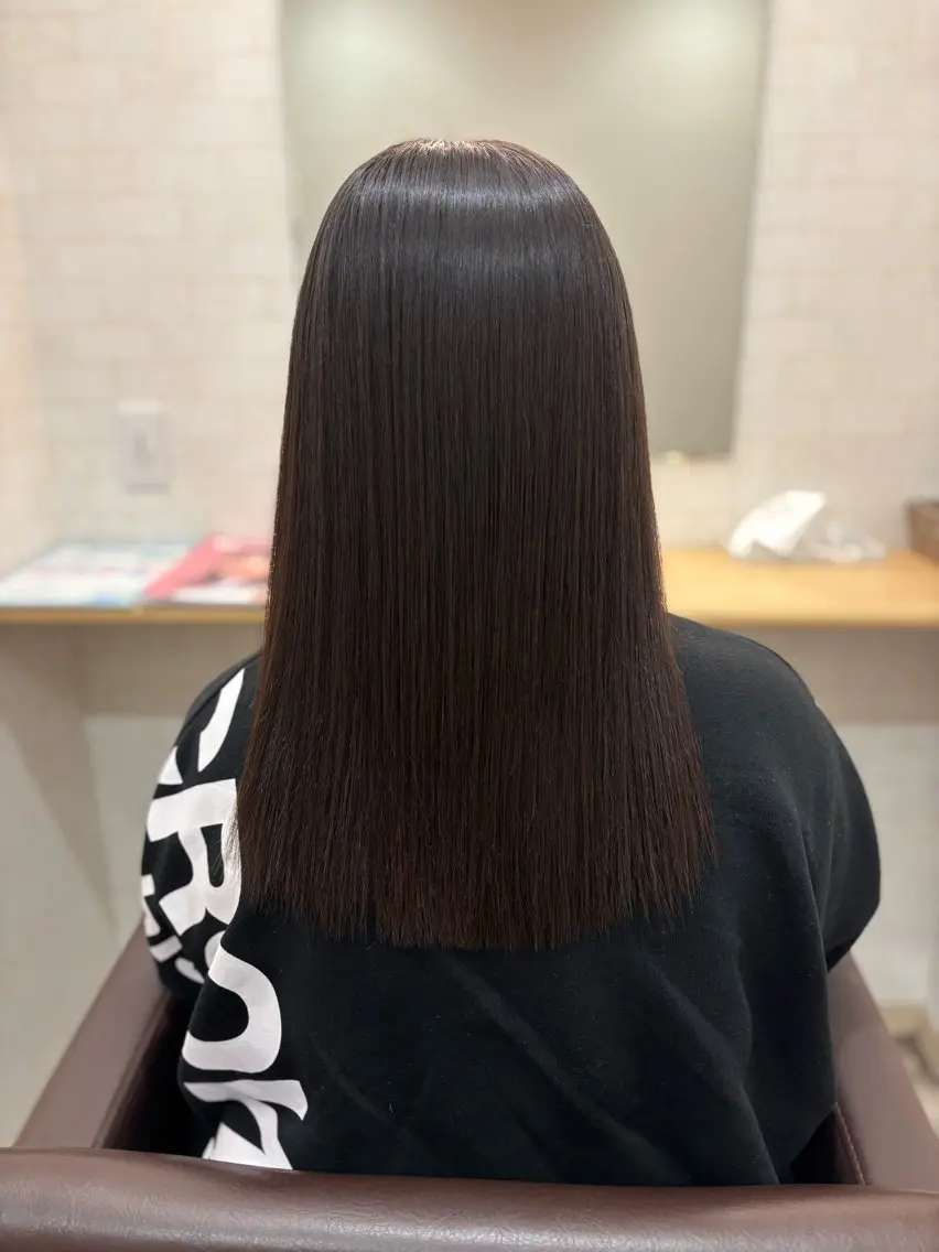 前髪カット+髪質改善トリートメント　¥4400の写真