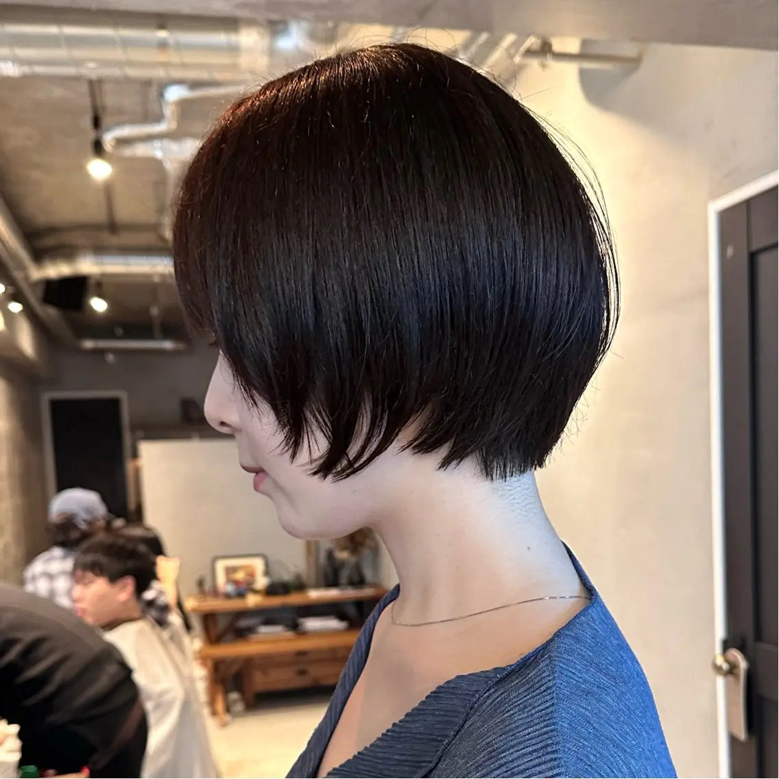 ショート カラー カット ヘアカラー トリートメント 前野 日奈のヘアスタイル