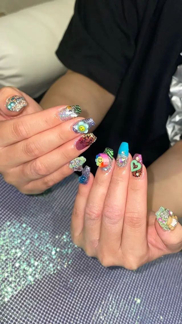 ネイル ハンドネイル RICO Nail パーツつけ放題🌈のネイルデザイン