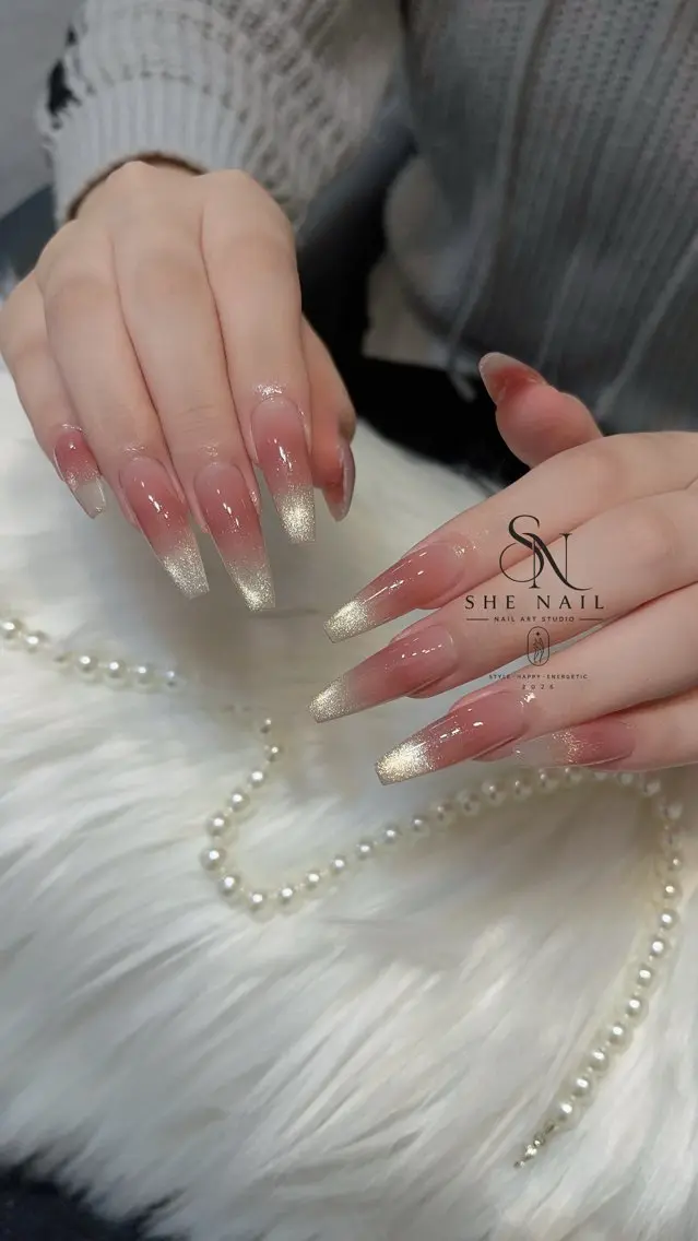 ネイル アートネイル ガーリー 韓国ネイル ロングネイル 持ち込み ハンドネイル 博多 SHE Nailのネイルデザイン