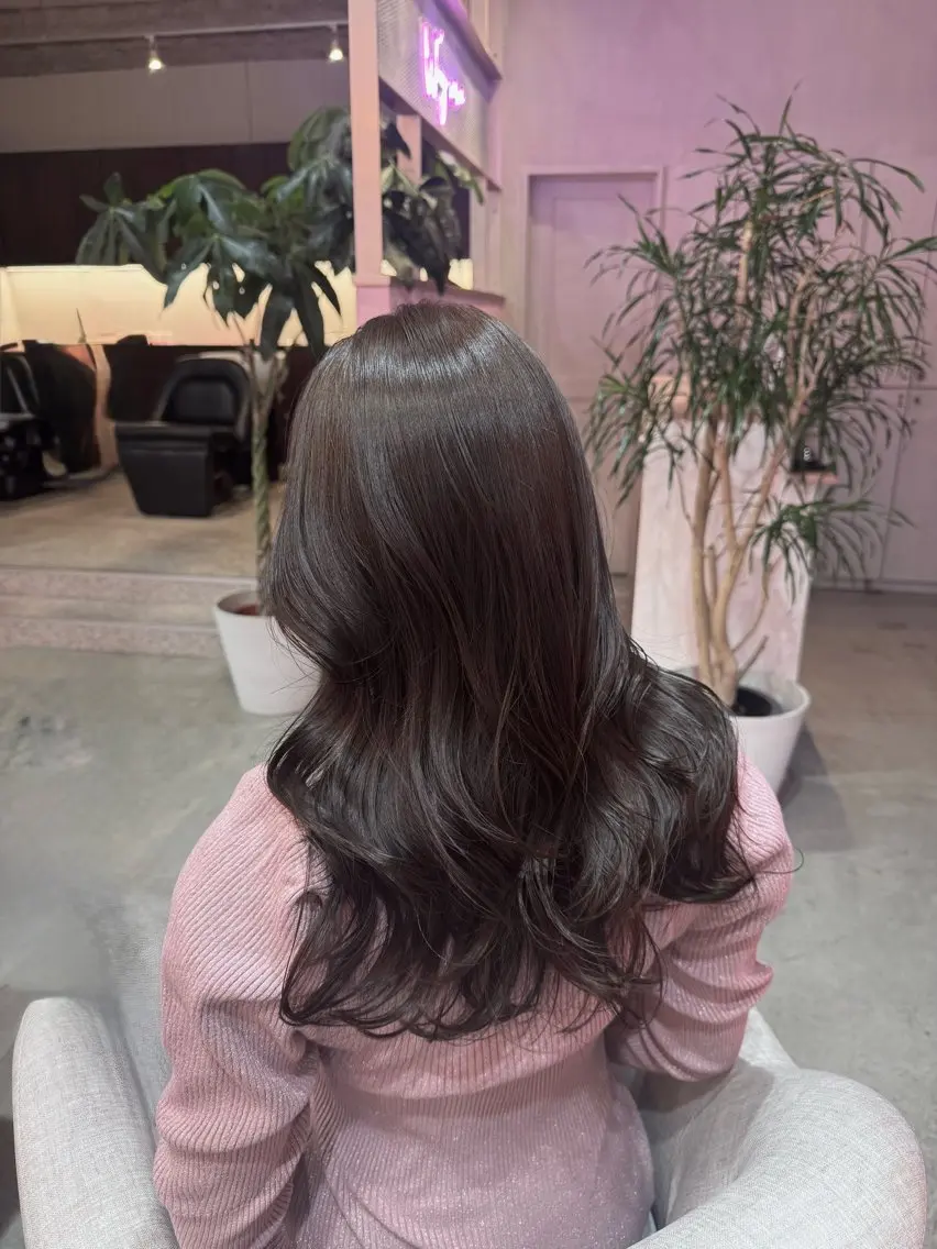 ロング ヘアカラー 艶カラー✨レイヤー 𝐚𝐲𝐚𝐤𝐚のヘアスタイル