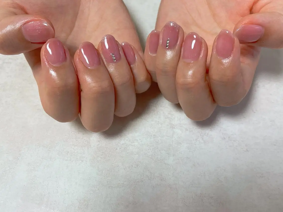 ネイル オーロラネイル フラワーネイル フットネイル フレンチネイル ジェルネイル ハンドネイル mogunail &blowのネイルデザイン