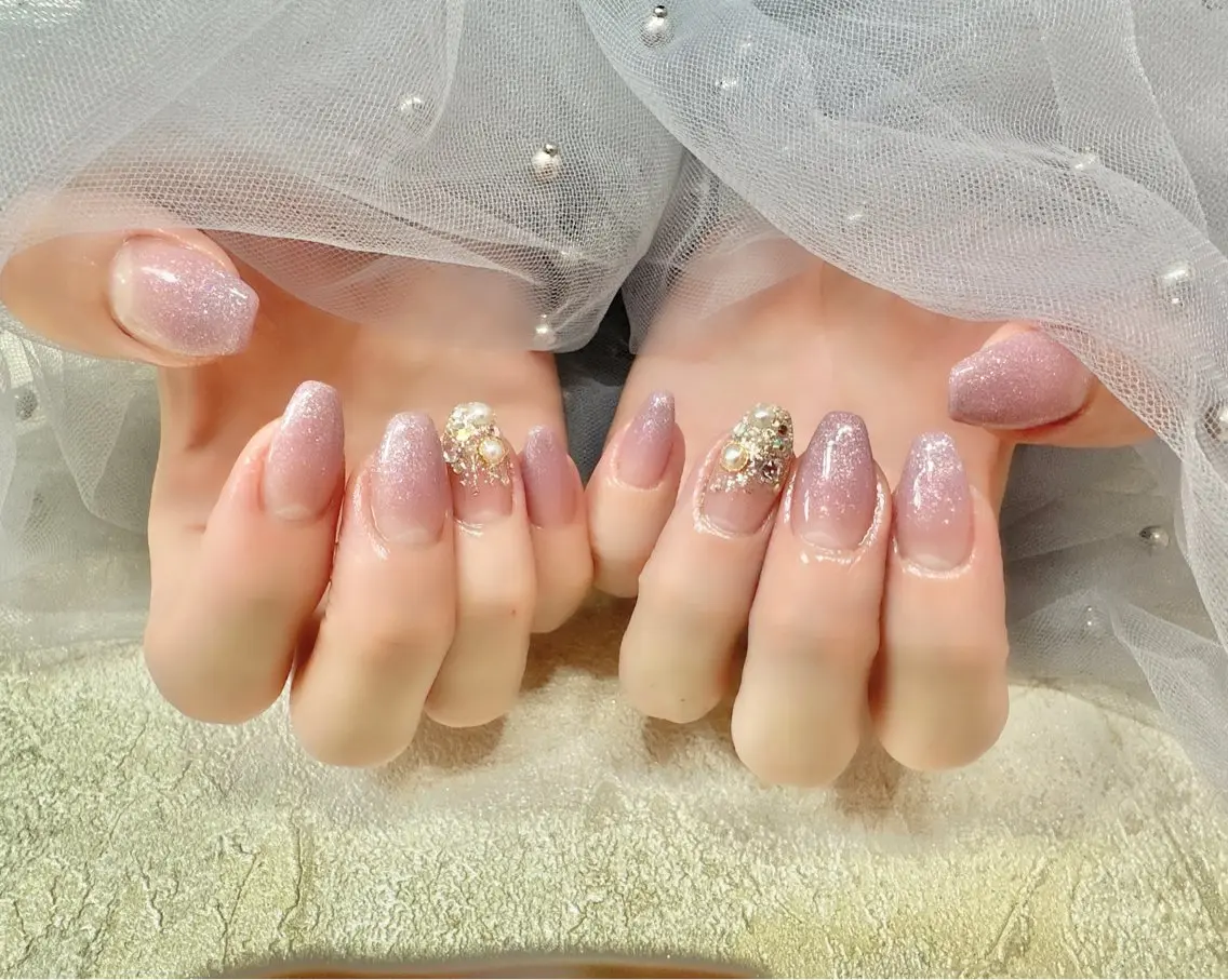 ネイル Luna K.のネイルデザイン