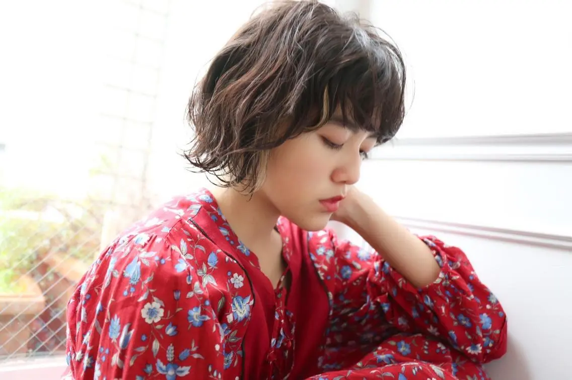 ミディアム カラー パーマ 山下 直人のヘアスタイル