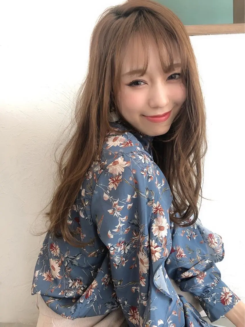 ✨艶髪コース✨イルミナカラー＋カット＋Tokioトリートメント¥12500✂️の写真