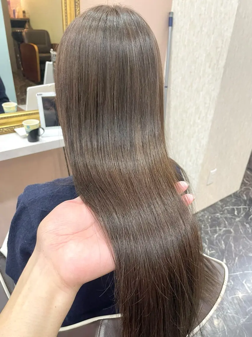 🤍カット+リタッチ縮毛矯正+リタッチカラー+3stepトリートメント🤍の写真