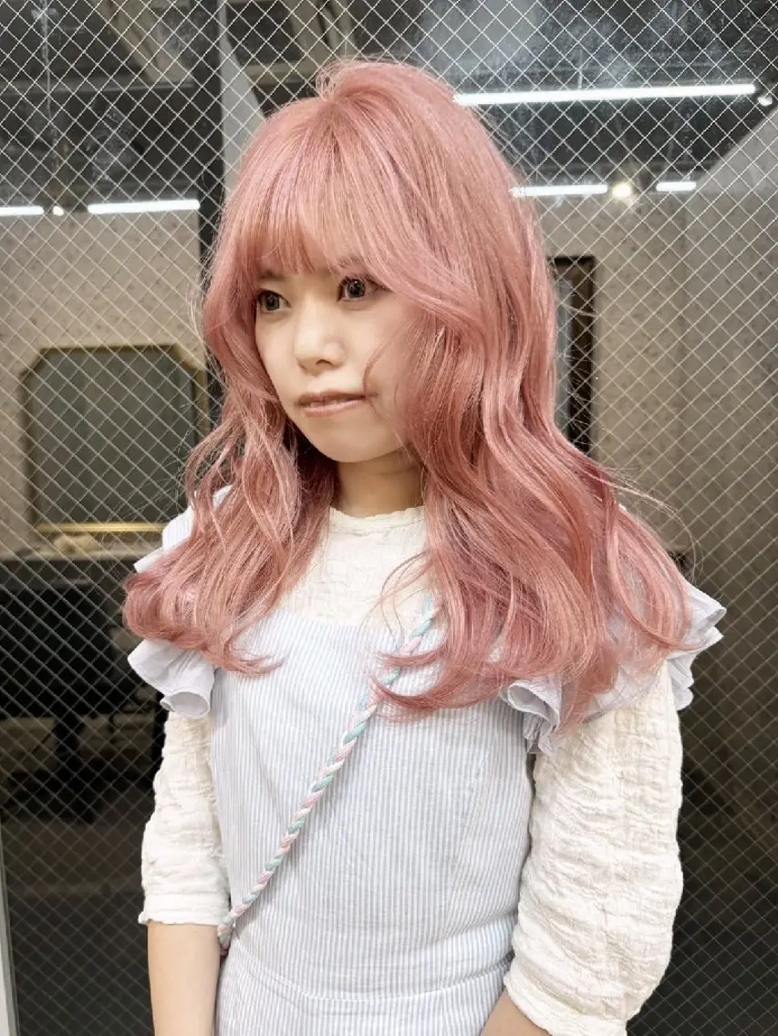 ロング カラー ブリーチ ダブルカラー グレージュ インナーカラー ブリーチなしカラー ヘアカラー mood 髪質改善 ダブルカラーのヘアスタイル