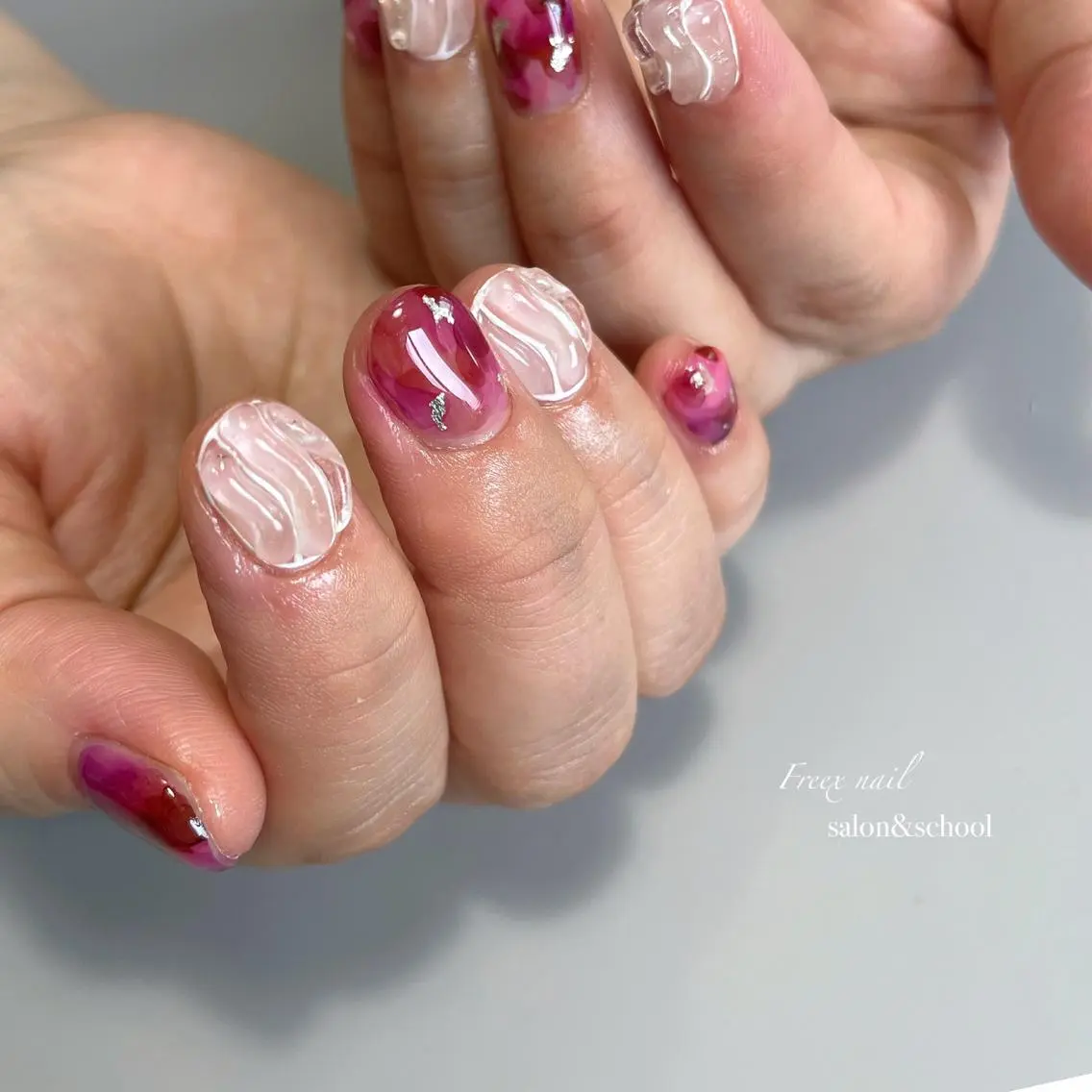 ネイル 夏ネイル ハンドネイル ハンドケア freex nail /ニュアンス/個性派のネイルデザイン