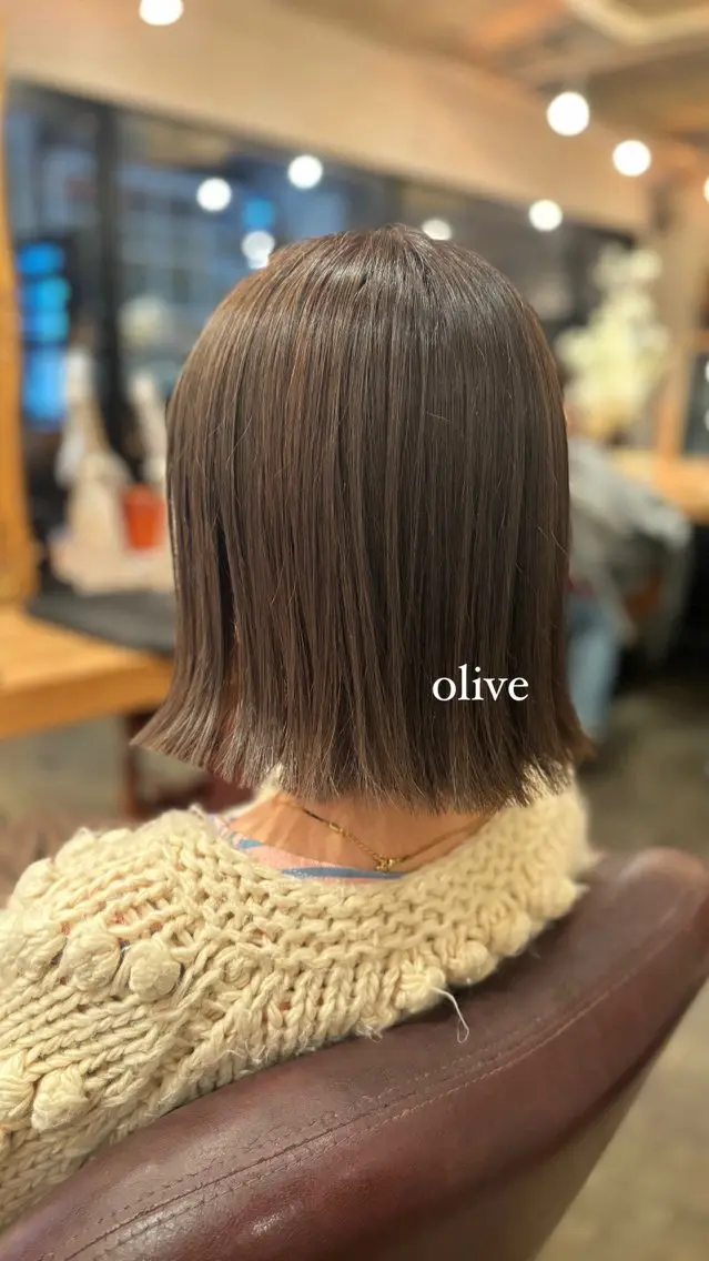 ショート カラー 切りっぱなしボブ ボブ 髪質改善カラー ベージュ🤎YUMEのヘアスタイル