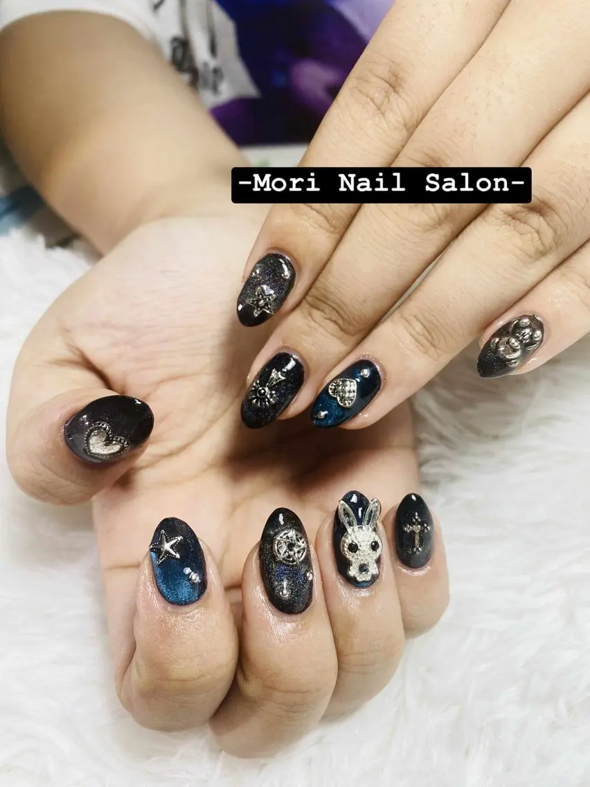 ネイル MORI ネイル SALONのネイルデザイン