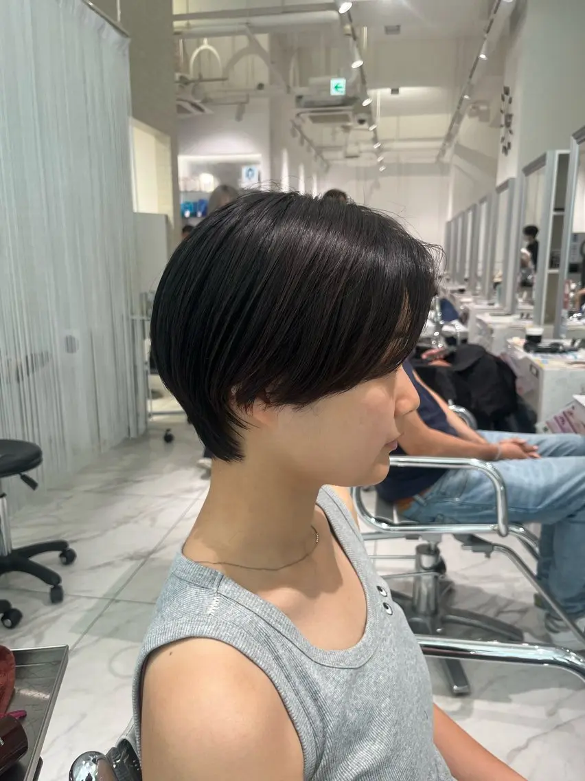 ショート くびれヘア ショートヘア 橋本 七海のヘアスタイル
