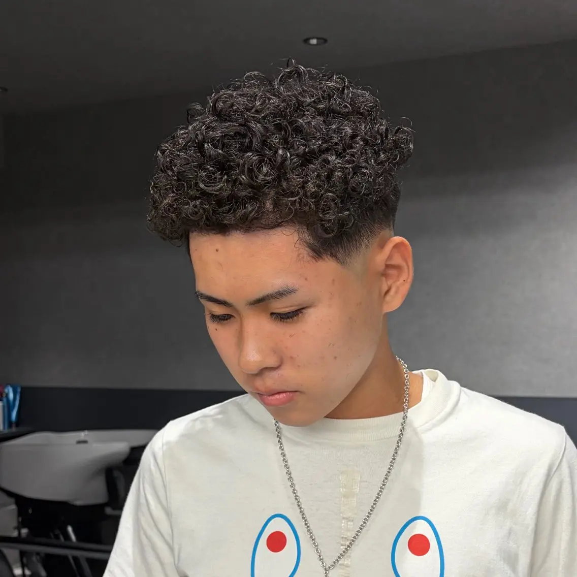 パーマ メンズ メンズパーマ カット パーマ 志村 シュンスケのヘアスタイル