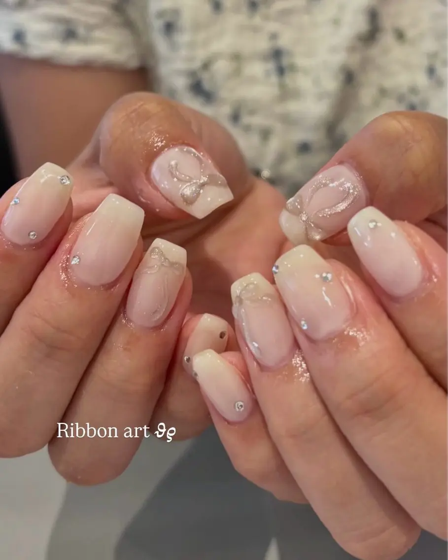 ネイル ストーンネイル ハンドネイル Ballie/ Mizukiのネイルデザイン