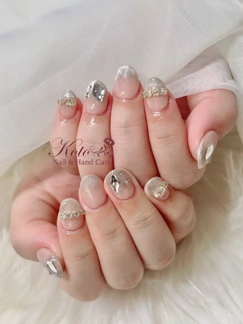 ネイル 長さ出し ジェルネイル 持ち込み ニュアンスネイル 赤色 ハンドネイル Nail Salon KOTOのネイルデザイン