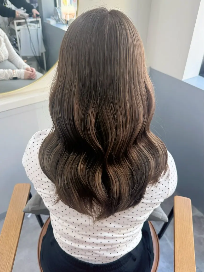 セミロング カラー ヘアカラー Ria🌙*゚ 艶カラーのヘアスタイル