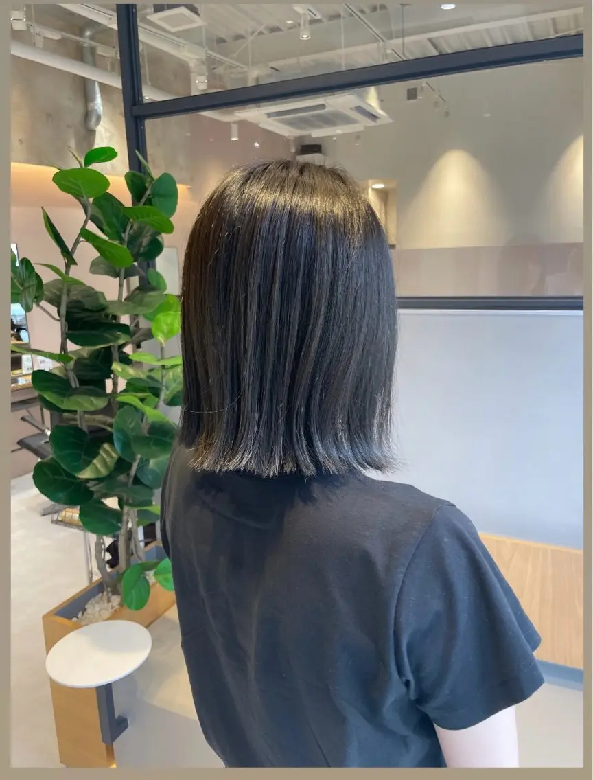 ショート ボブ 外ハネヘア Le rond吹田店のヘアスタイル