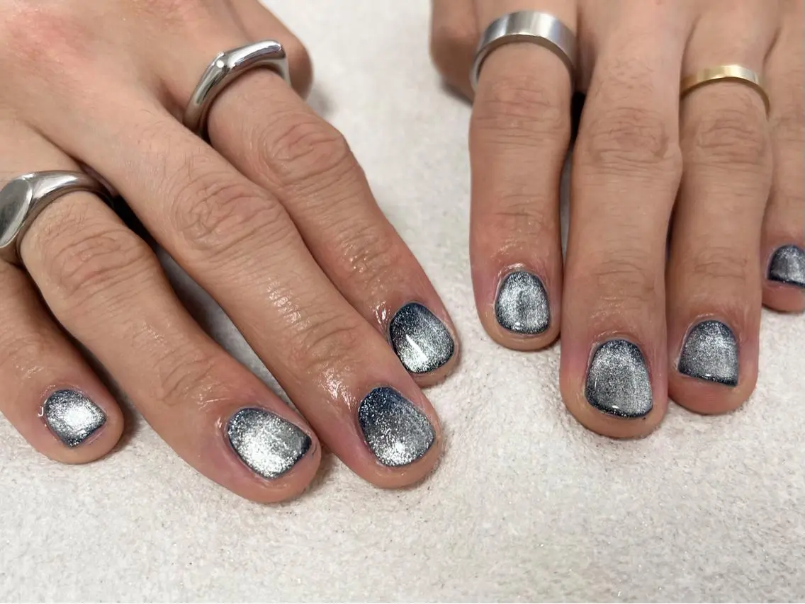 ネイル オーロラネイル フラワーネイル フットネイル フレンチネイル ジェルネイル mogunail &blowのネイルデザイン
