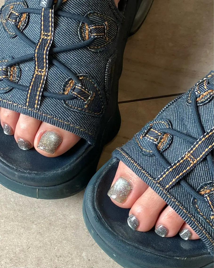 ネイル ブルー フラッシュネイル フットネイル fun the nail ayakaのネイルデザイン