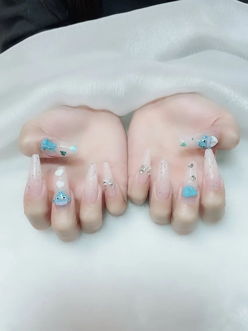 ネイル 長さ出し Amina nail salonのネイルデザイン