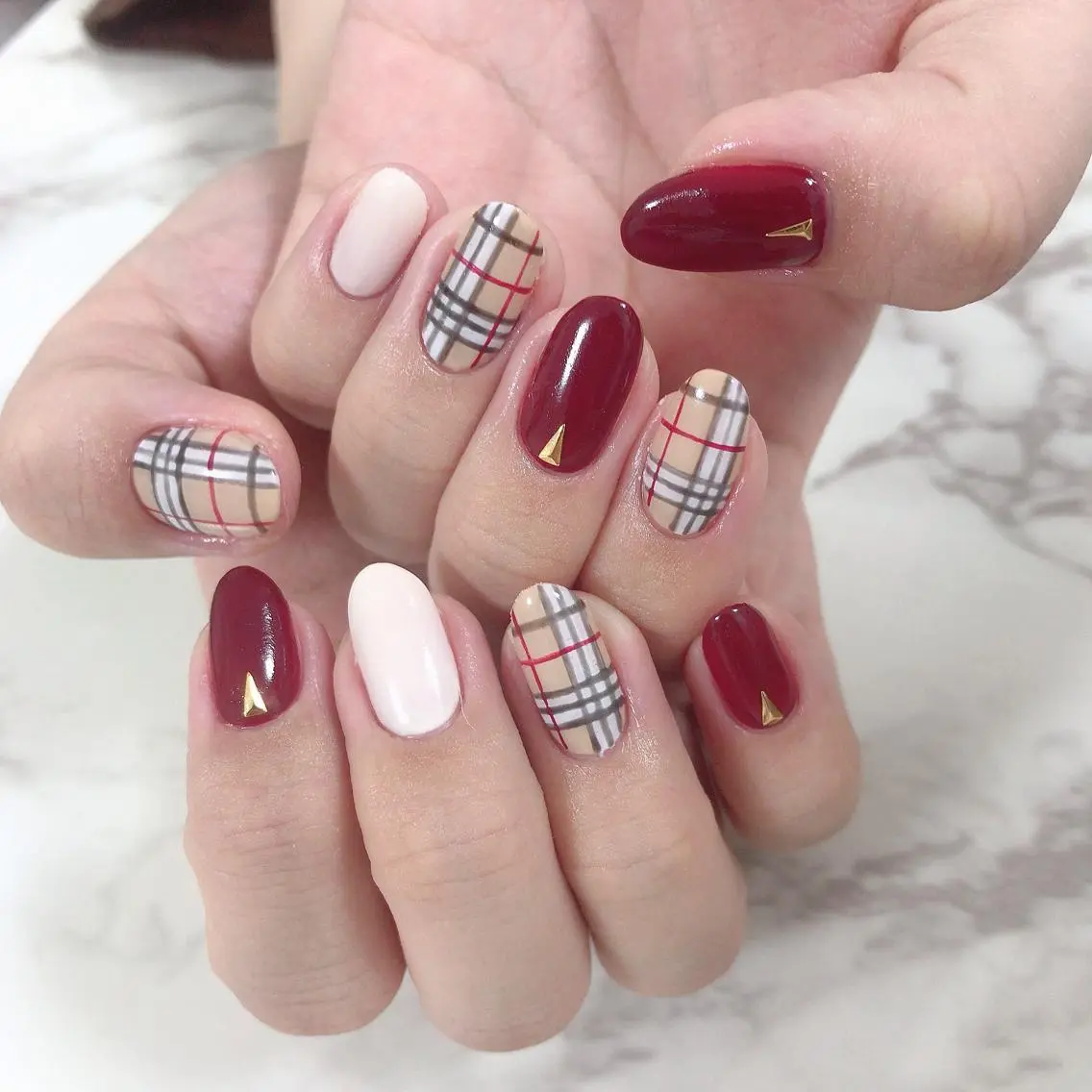 ネイル ハンドネイル SOL NAILのネイルデザイン