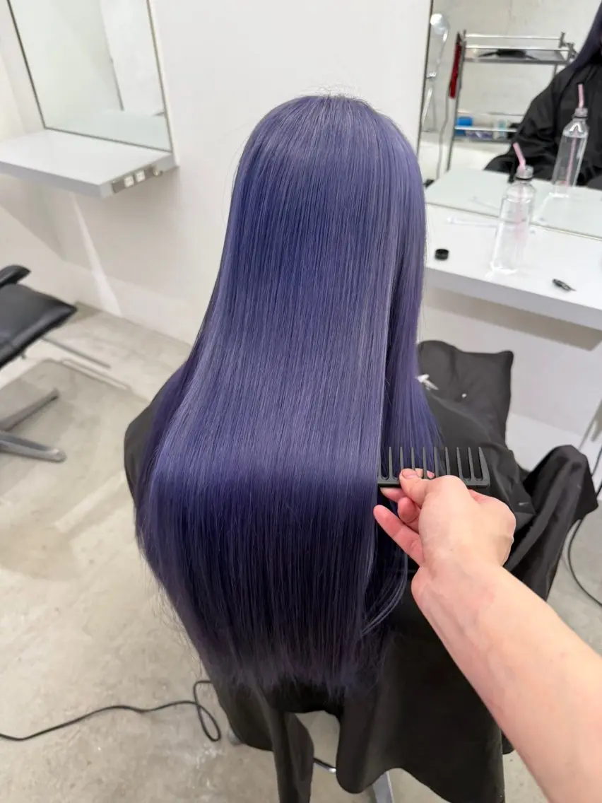 ロング ハイライト 髪質改善 レイヤーカット 縮毛矯正 トリートメント ヘアカラー トリートメント okumura makiのヘアスタイル