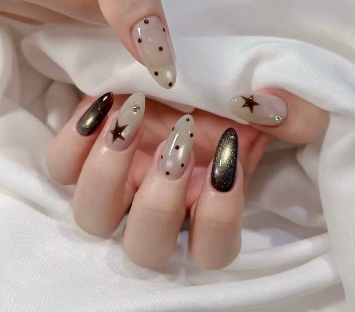 ネイル ハンドネイル 🎀PG🩵 ネイルサロンのネイルデザイン