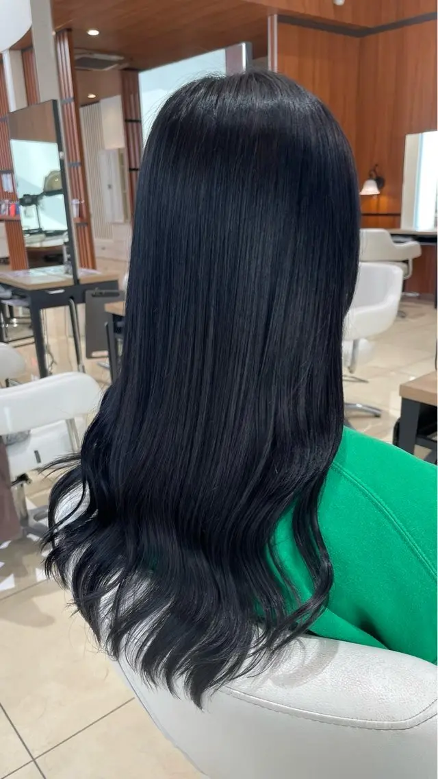 ロング カラー 木村 佑季のヘアスタイル