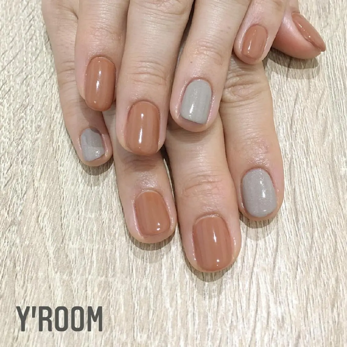ネイル フラッシュネイル ジェルネイル マグネットネイル ニュアンスネイル ワンカラーネイル ハンドネイル YUKA （ネイリスト）のネイルデザイン