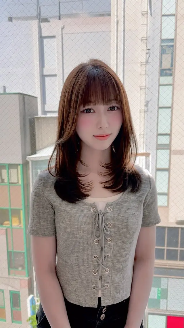 ロング カラー 顔周りカット レイヤーカット カット ヘアカラー トリートメント YUMEKA🧸 レイヤーカット♡のヘアスタイル