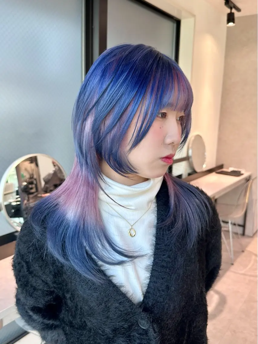 カラー ヘアカラー ルナ/ハイトーン /レイヤーカットのヘアスタイル