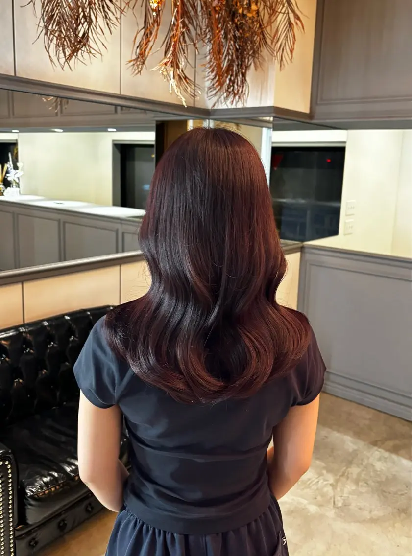 セミロング カラー 関口 玲那のヘアスタイル