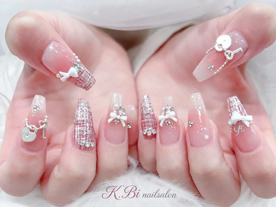 ネイル 成人式 フットネイル ジェルネイル マグネットネイル 大理石ネイル(マーブル) ハンドネイル K.bi_nail ネイル長さ出し専門店のネイルデザイン