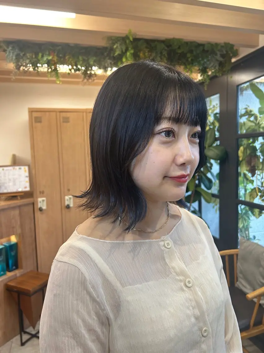 ミディアム ヘアカラー 透明感カラー レイヤー/むつきのヘアスタイル