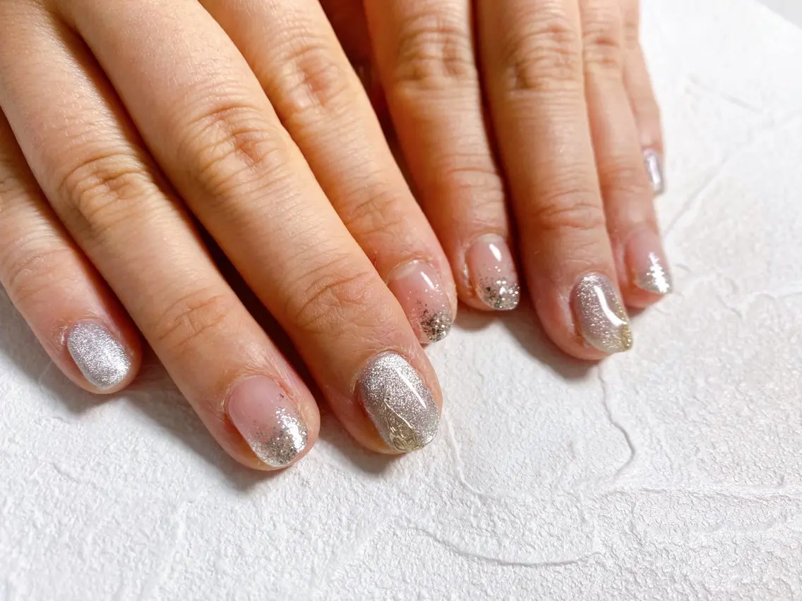 ネイル オーロラネイル フットネイル フレンチネイル ジェルネイル 韓国ネイル ハンドネイル kiki nail たまプラーザのネイルデザイン