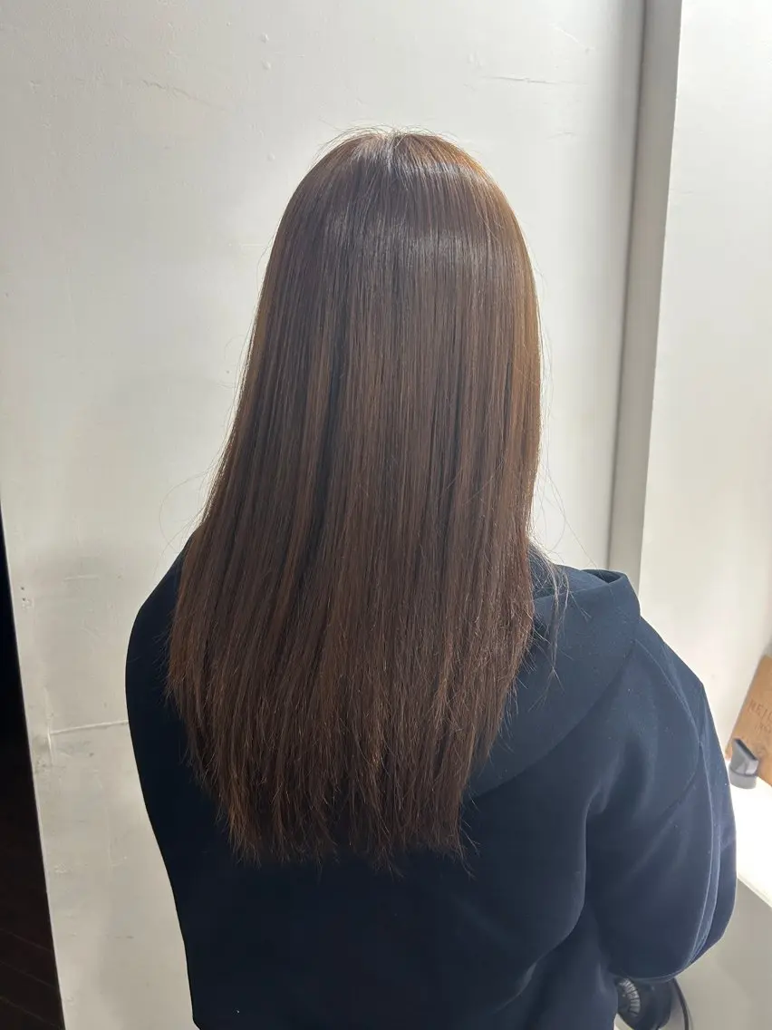 セミロング ヘアカラー 渡部 まひろのヘアスタイル