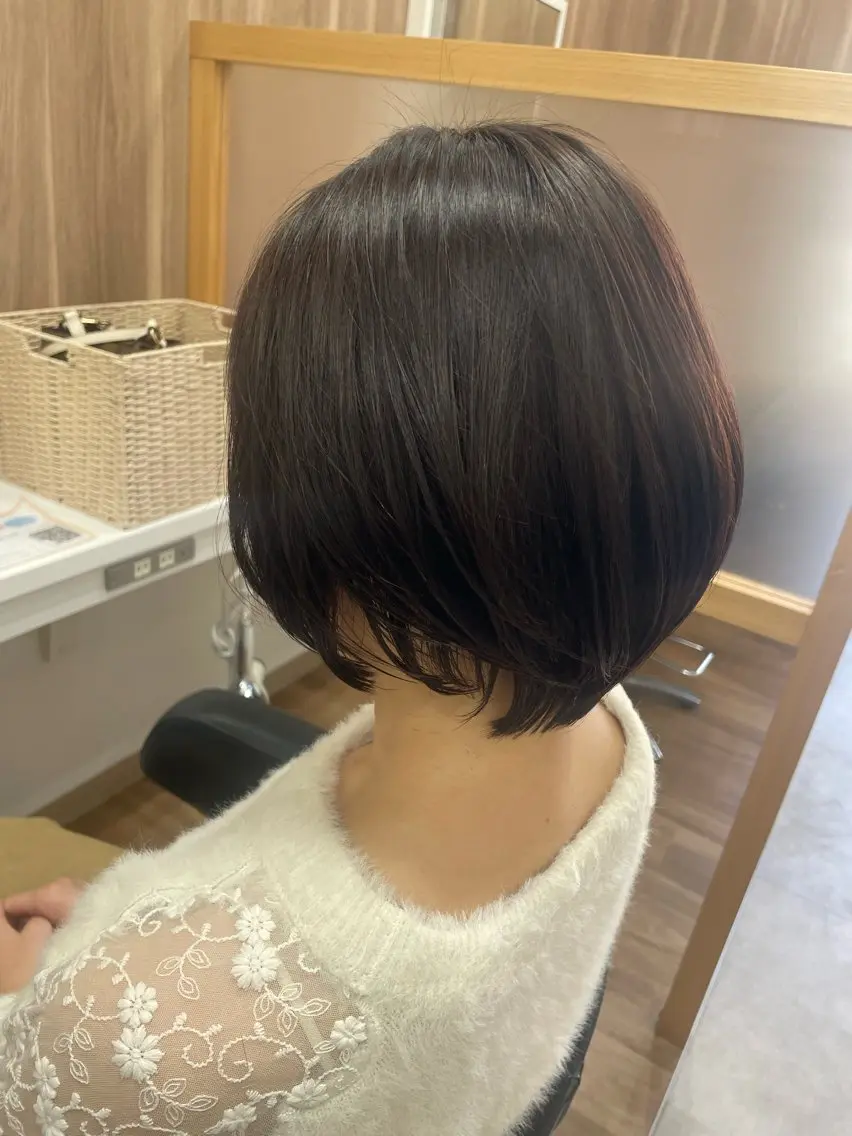 ショート カラー ボブレイヤー ボブ レイヤーカット 葭葉 久美子のヘアスタイル