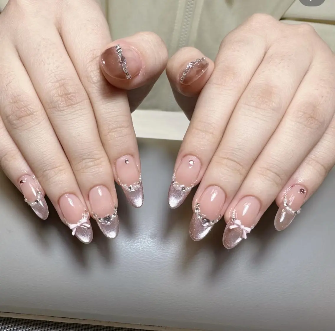 ネイル ハンドネイル 🎀 Ayaka_nailのネイルデザイン